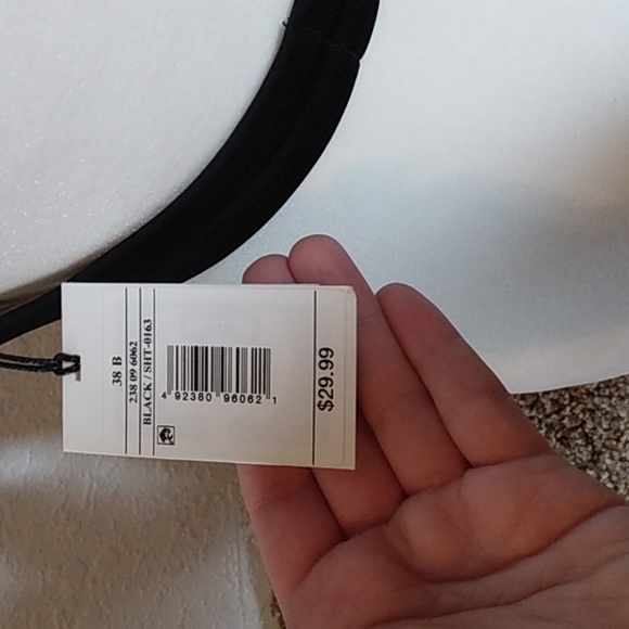 Shade and shore black bikini top - Picture 5 of 5